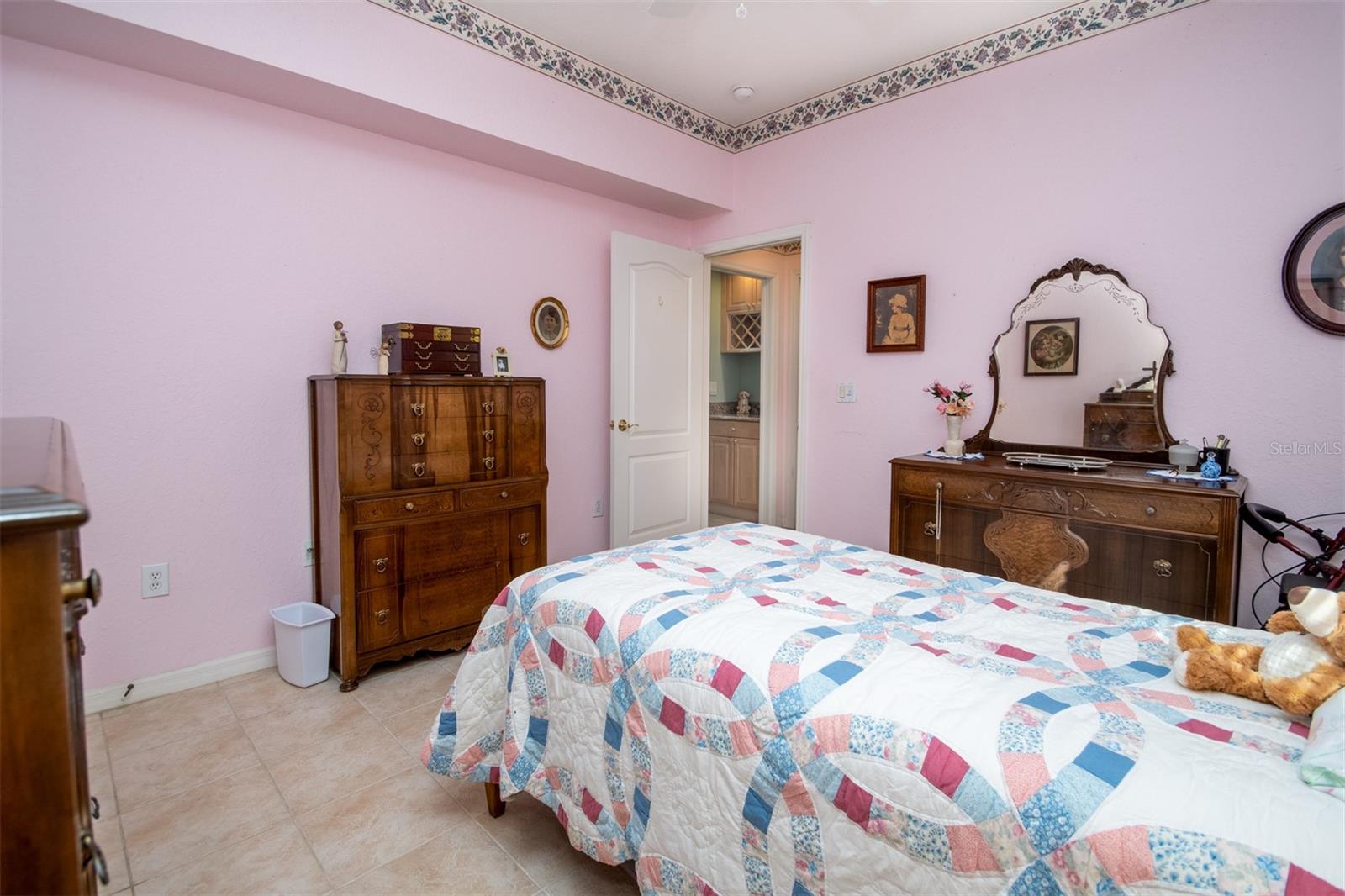 VIRGINIA CROSSING - Residential