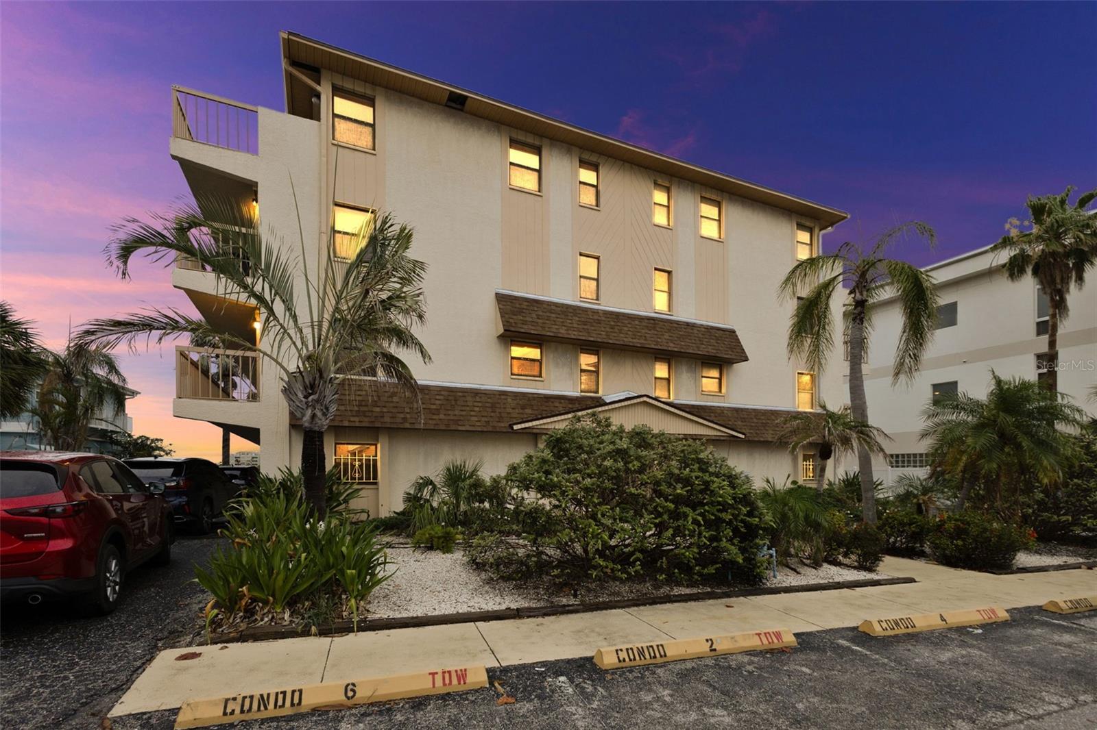 479 E SHORE DRIVE 5