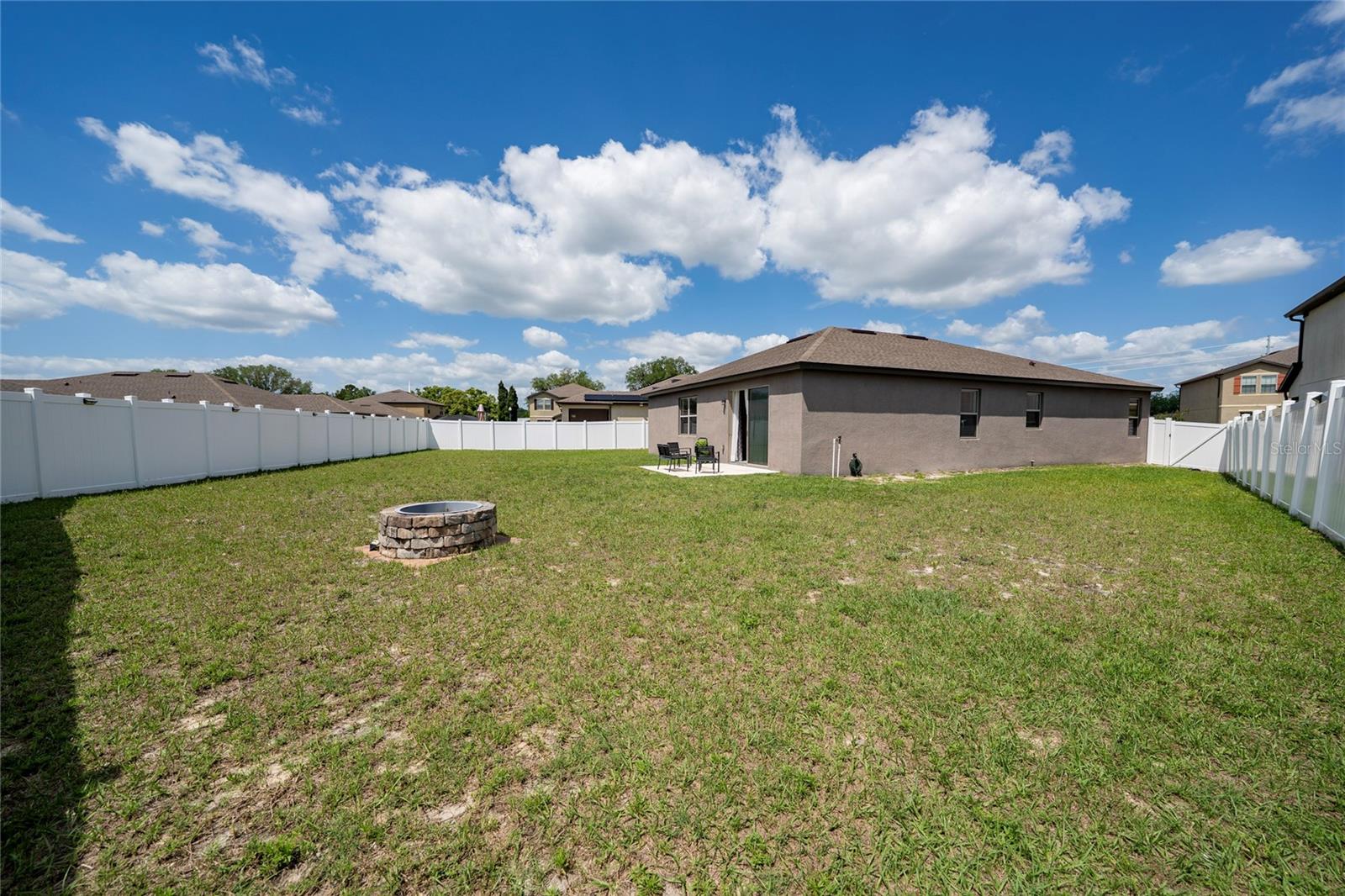 FOUNTAIN PARK - Residential