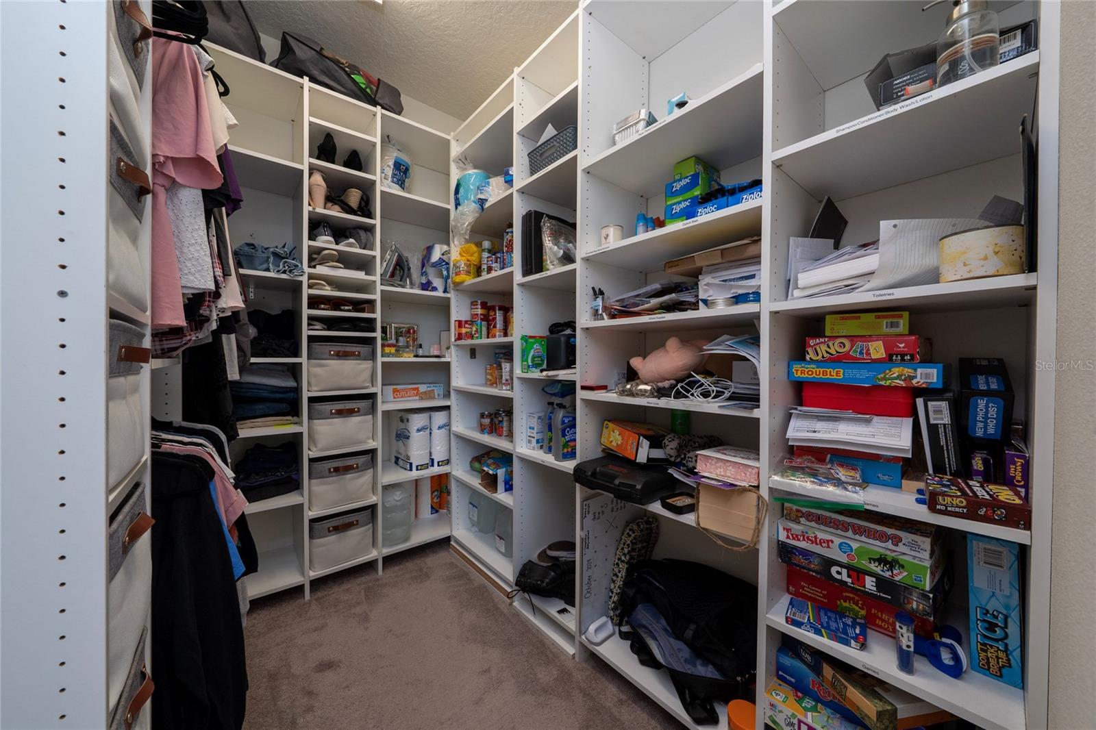 FOUNTAIN PARK - Residential