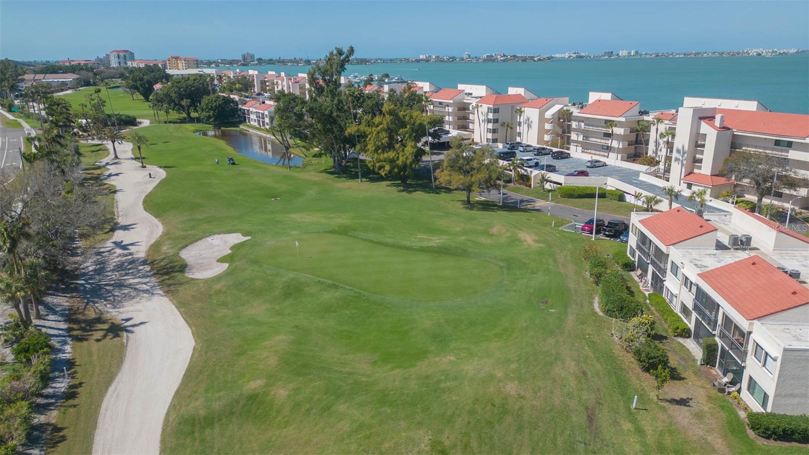 LA PUERTA DEL SOL CONDO - Residential Lease