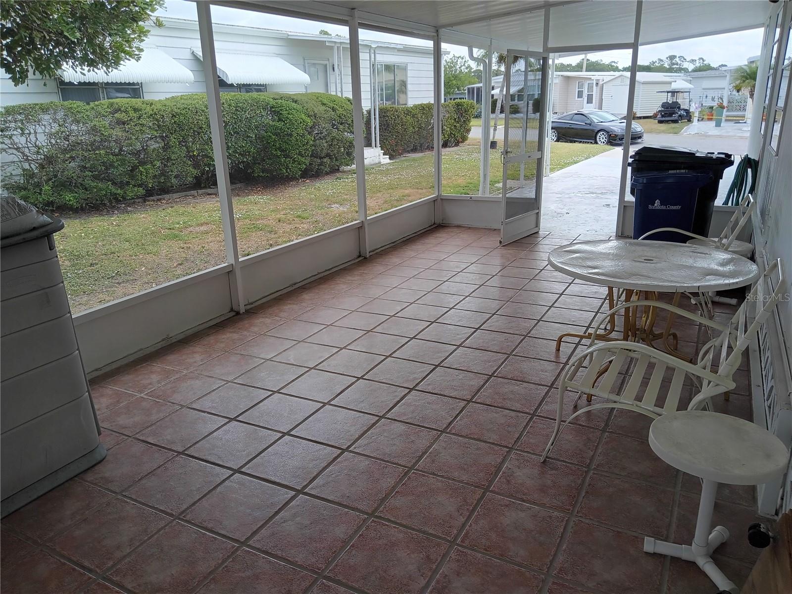 TRI-PAR ESTATES - Residential