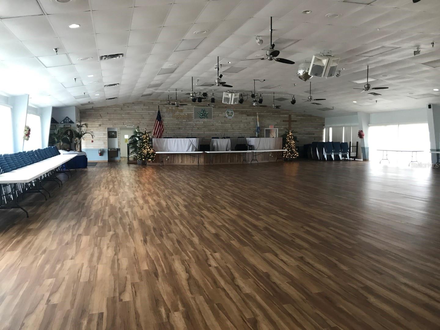 TRI-PAR ESTATES - Residential