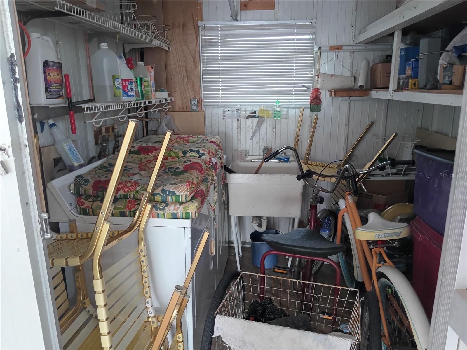 TRI-PAR ESTATES - Residential