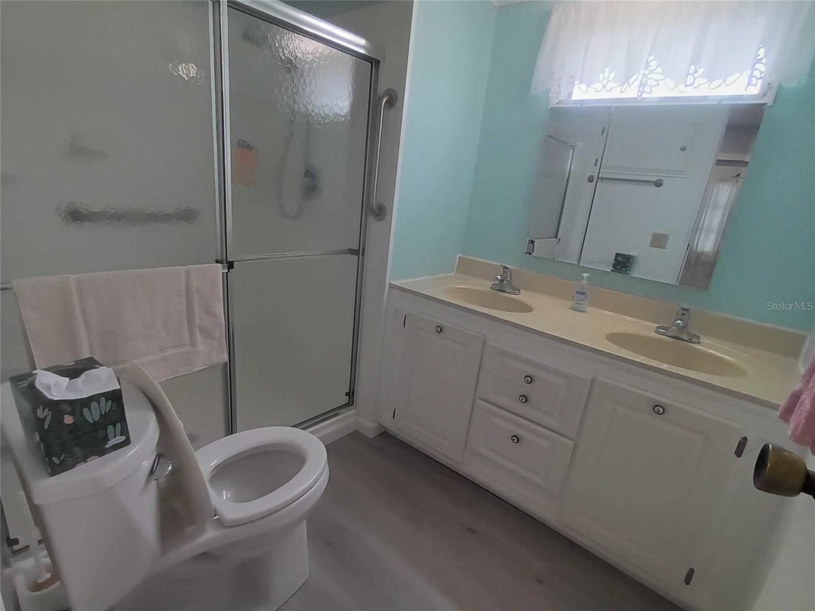 TRI-PAR ESTATES - Residential