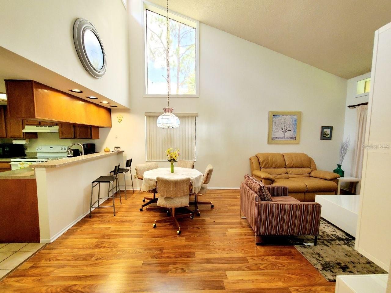 20 WOODLAKE PLACE 20