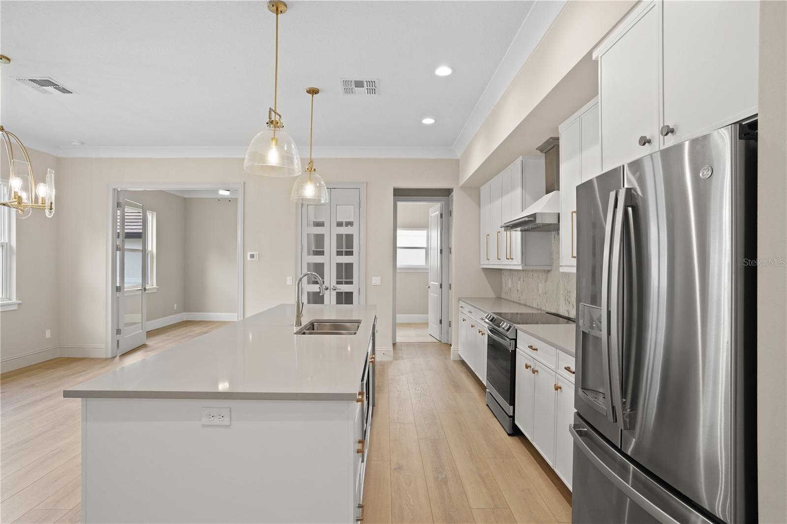 SANCTUARY GOLF ESTATES - Residential