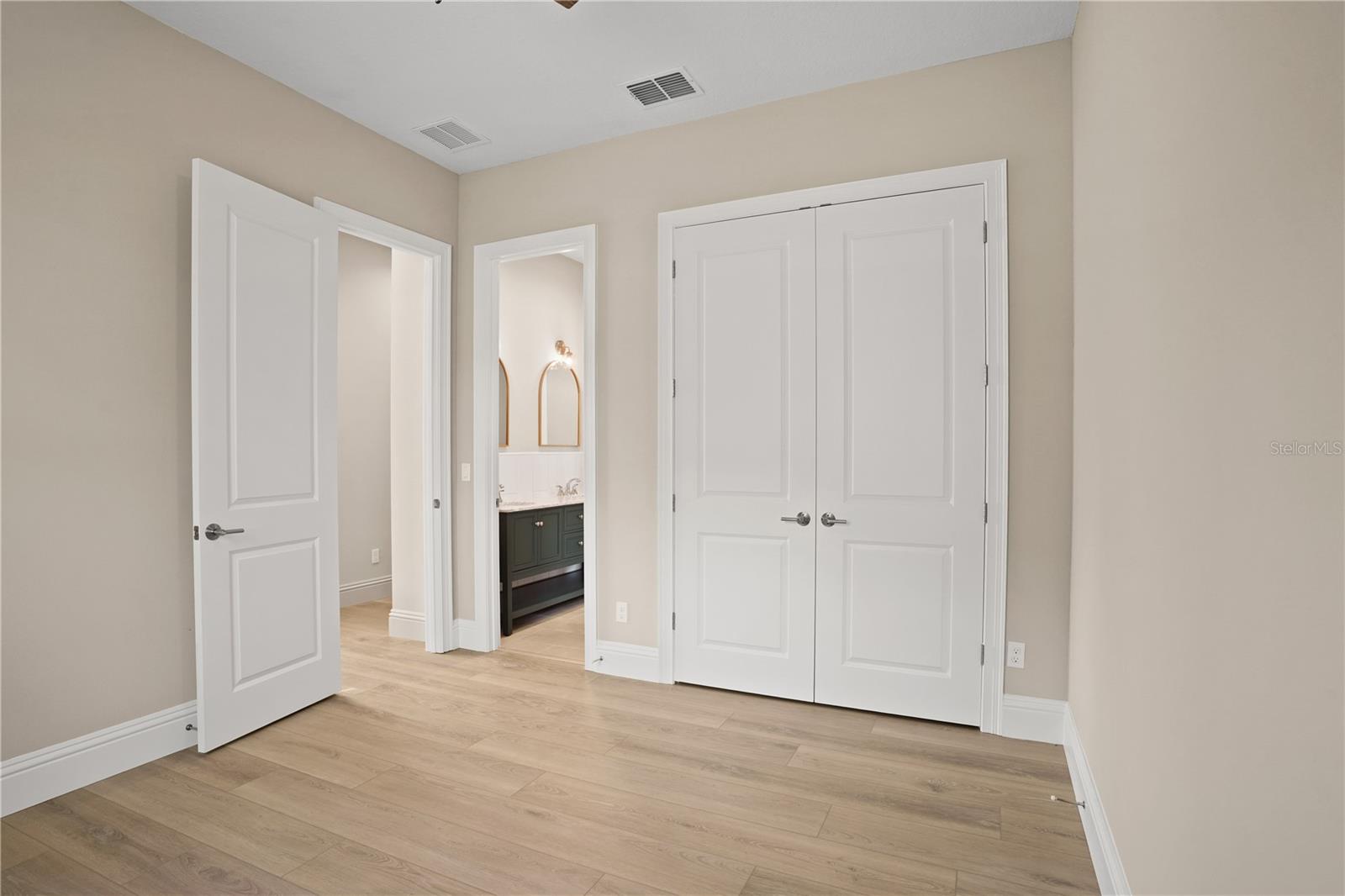 SANCTUARY GOLF ESTATES - Residential