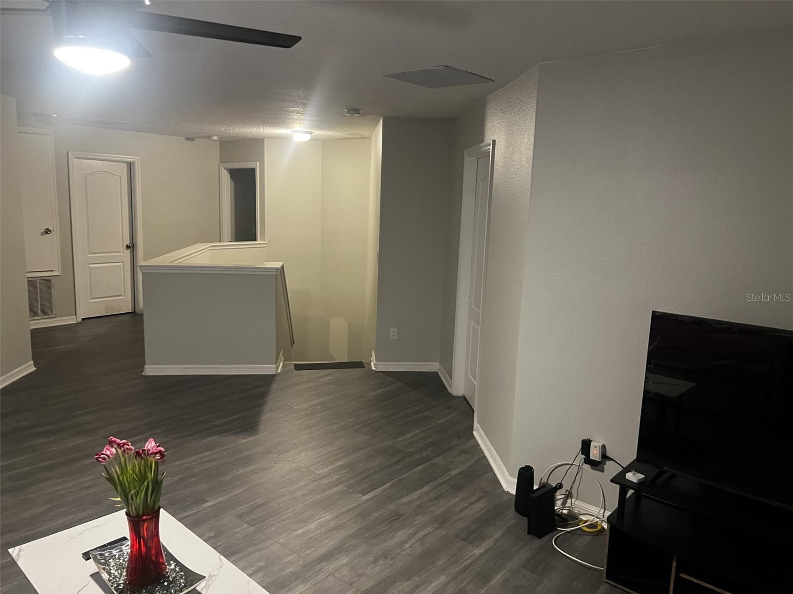 FOUR CORNERS PH 01 - Residential