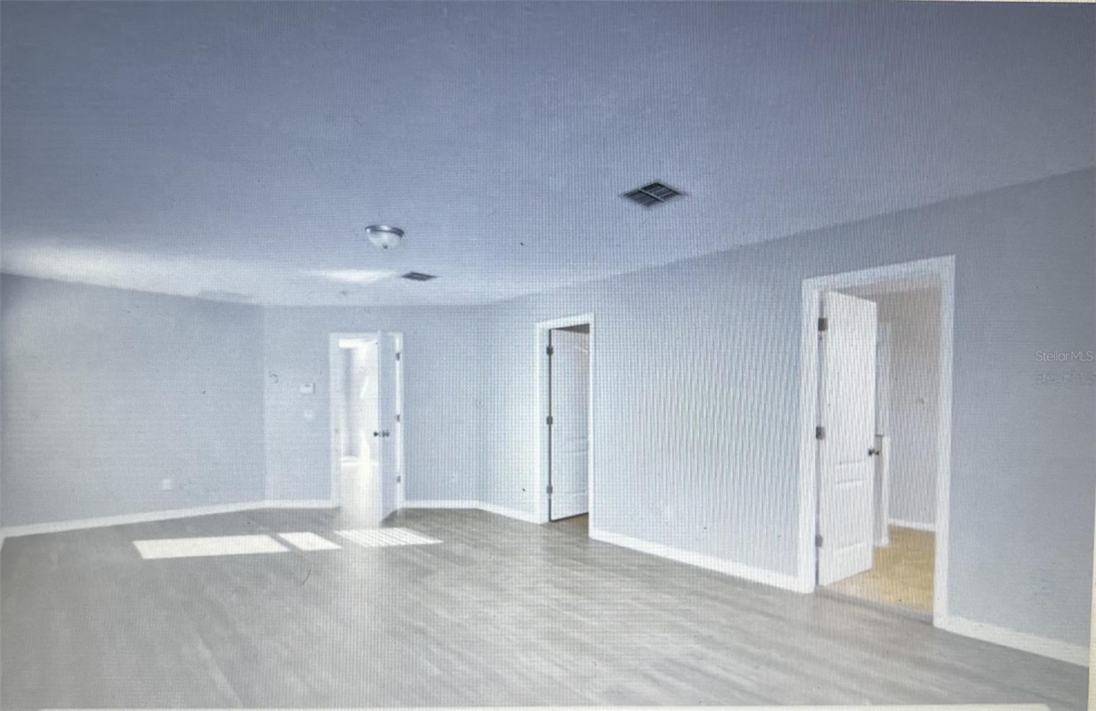 FOUR CORNERS PH 01 - Residential