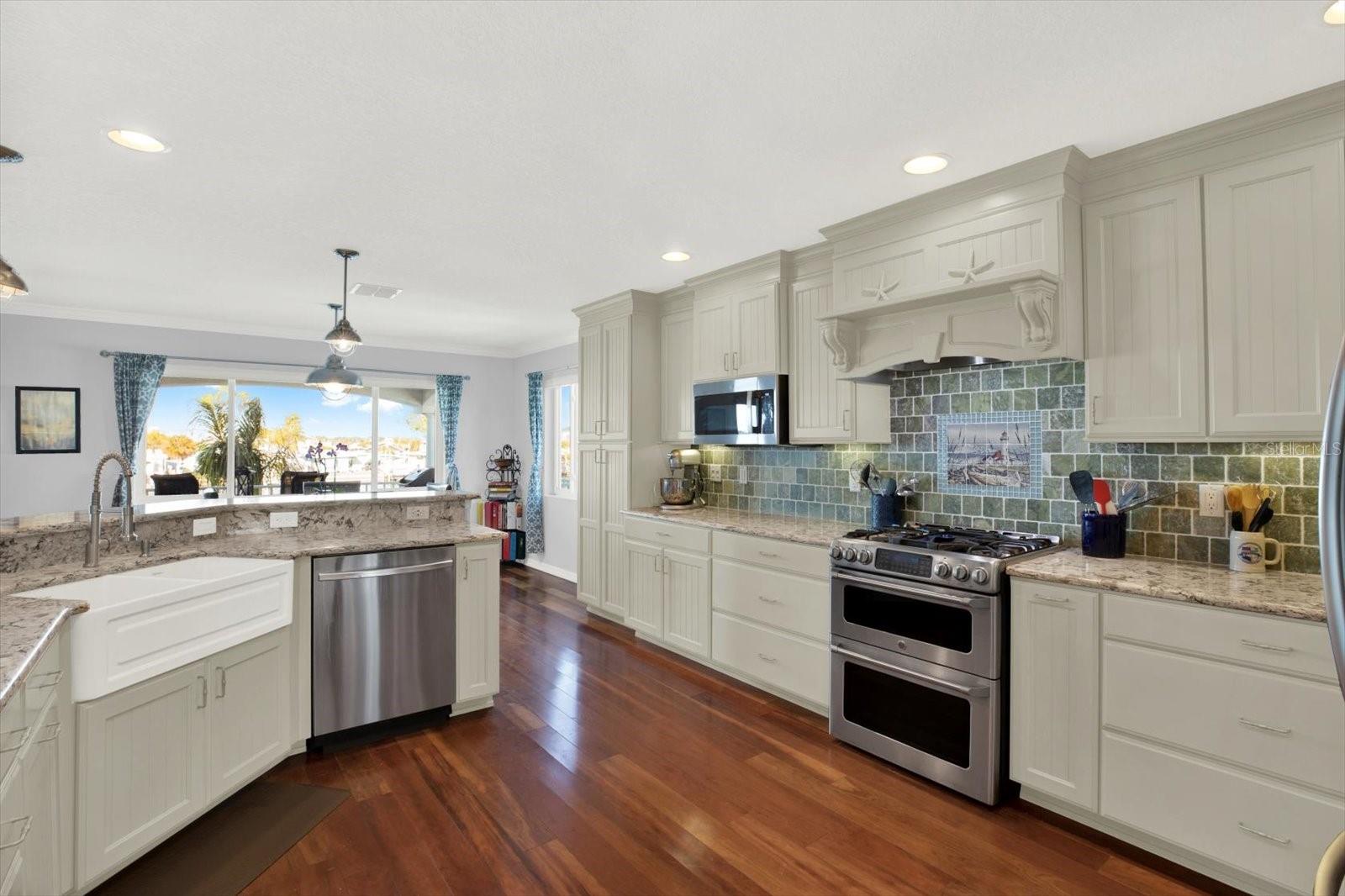 REDINGTON BEACH HOMES 6TH ADD - Residential