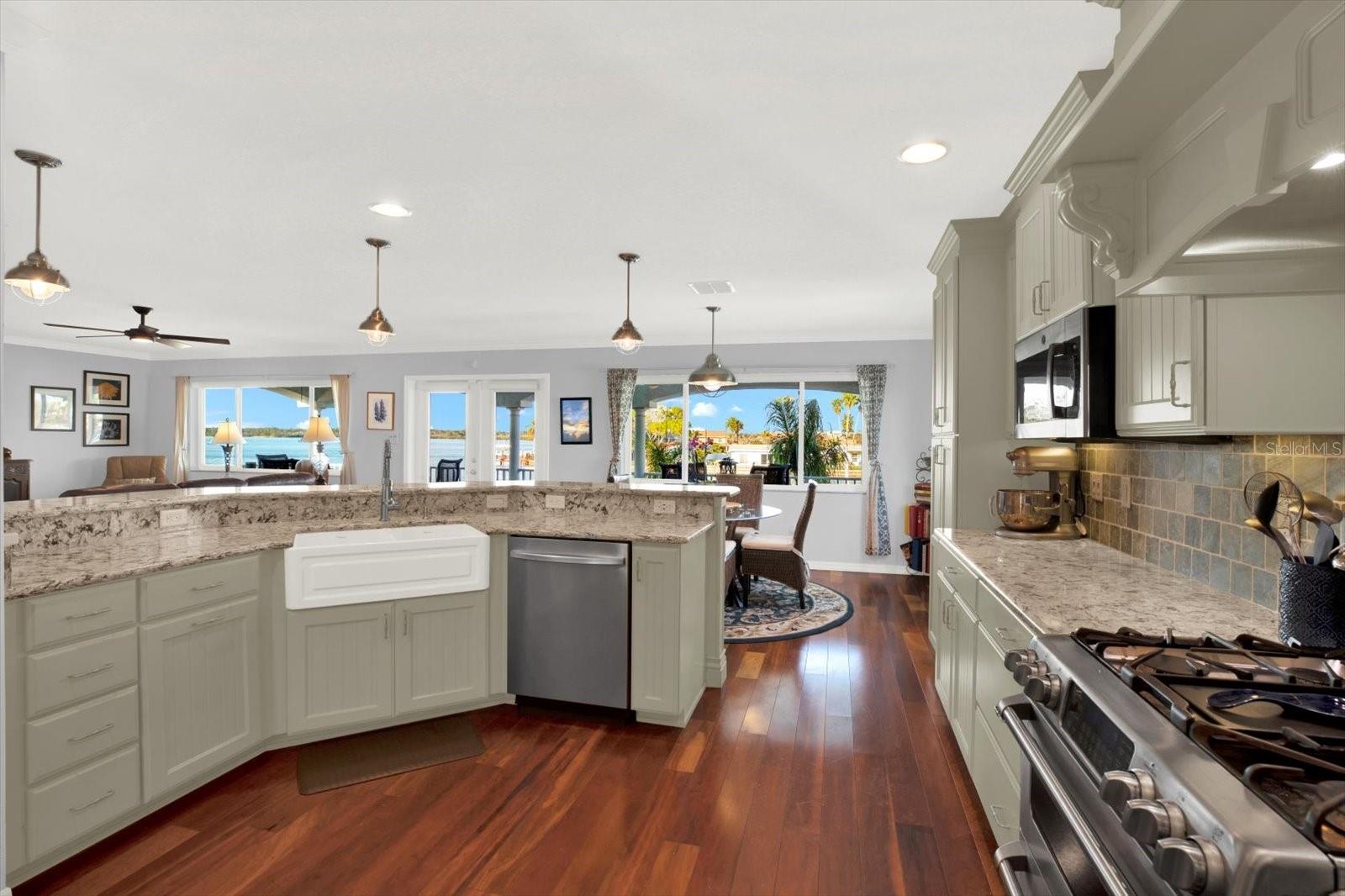 REDINGTON BEACH HOMES 6TH ADD - Residential