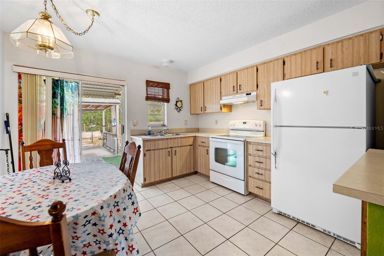 HOLIDAY ESTATES - Residential