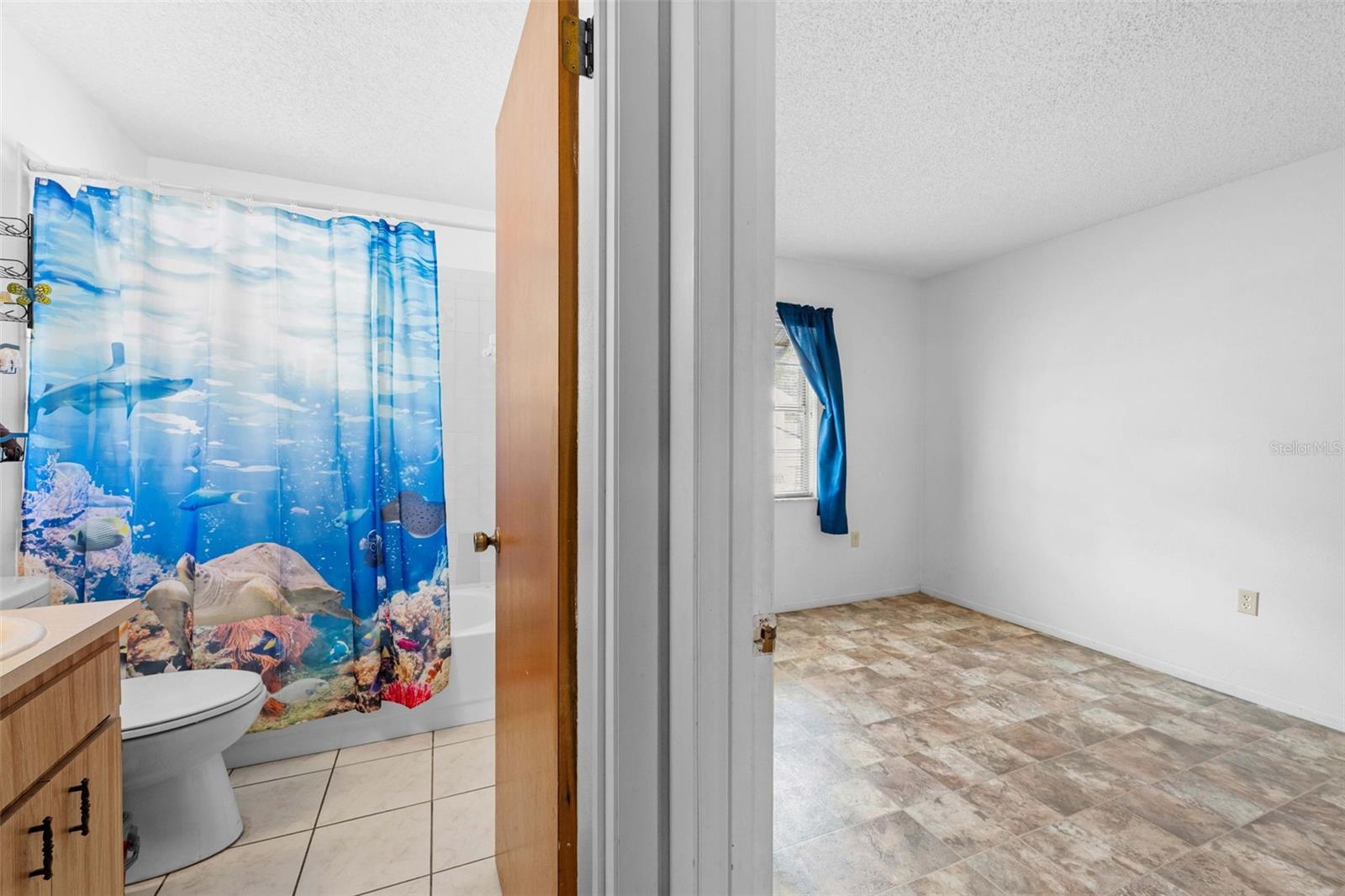 HOLIDAY ESTATES - Residential