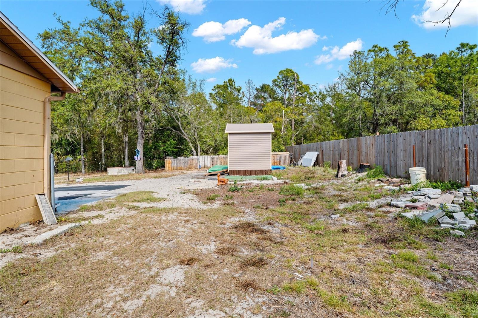 HOLIDAY ESTATES - Residential