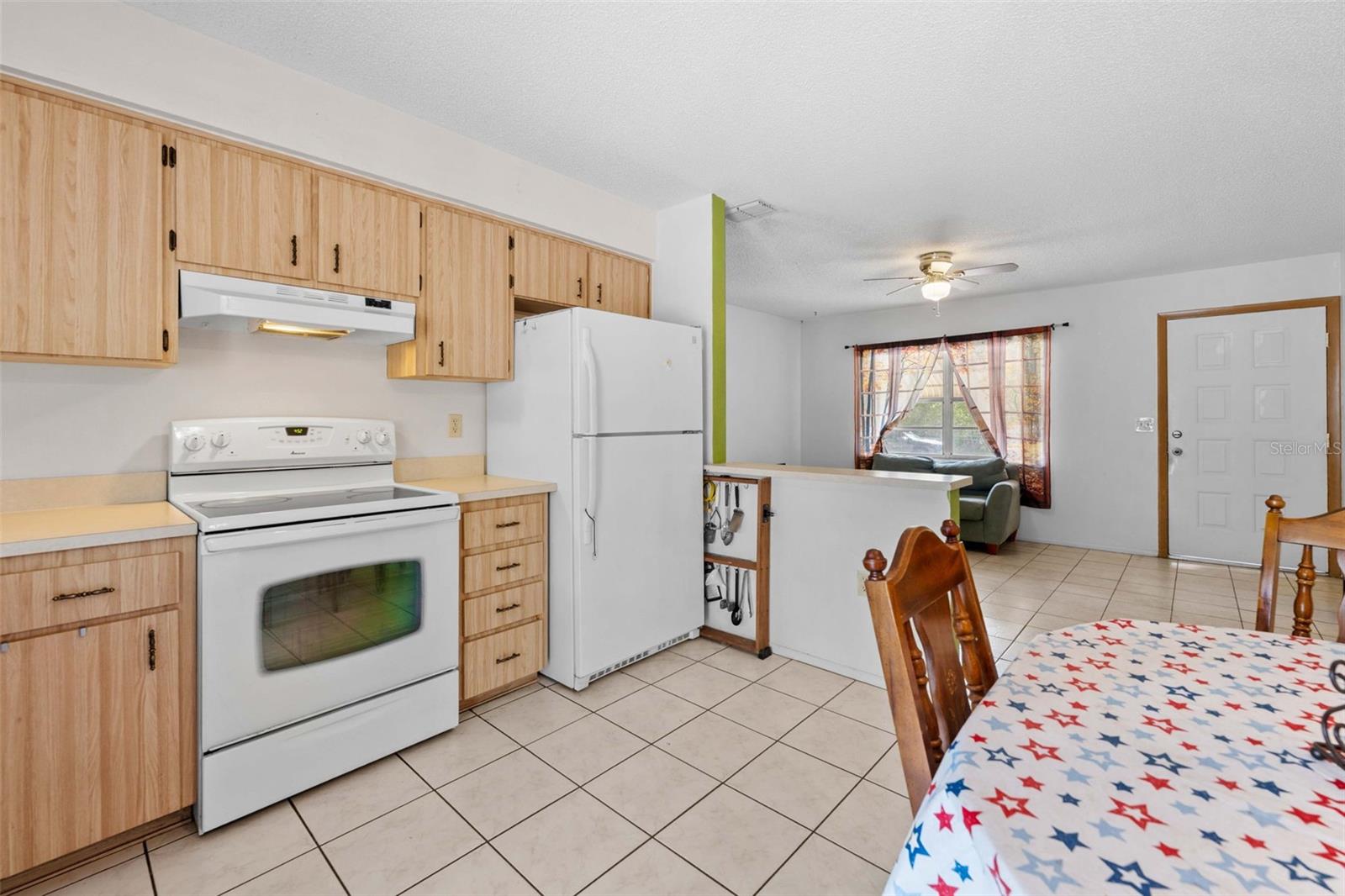 HOLIDAY ESTATES - Residential