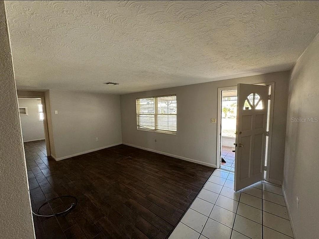 2133 HOLIDAY DRIVE