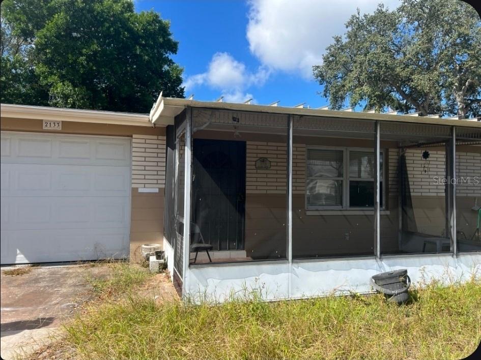 2133 HOLIDAY DRIVE