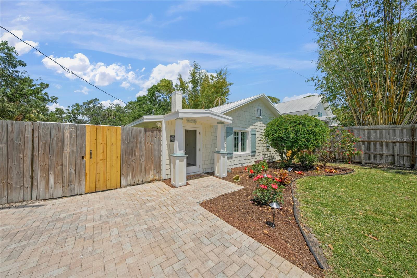 2537 ASHTON ROAD