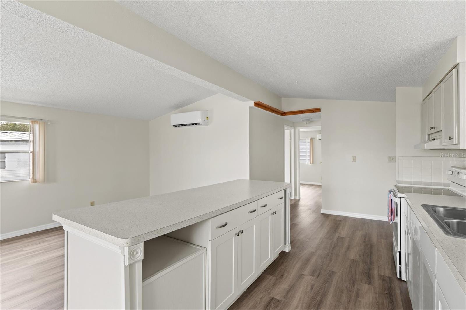 SUNNY SHORES TRAILER COMMUNITY - Residential