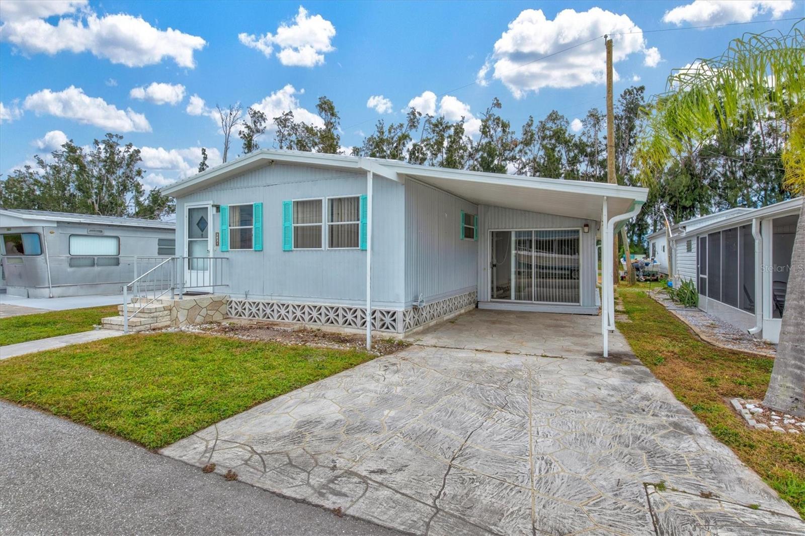 SUNNY SHORES TRAILER COMMUNITY - Residential