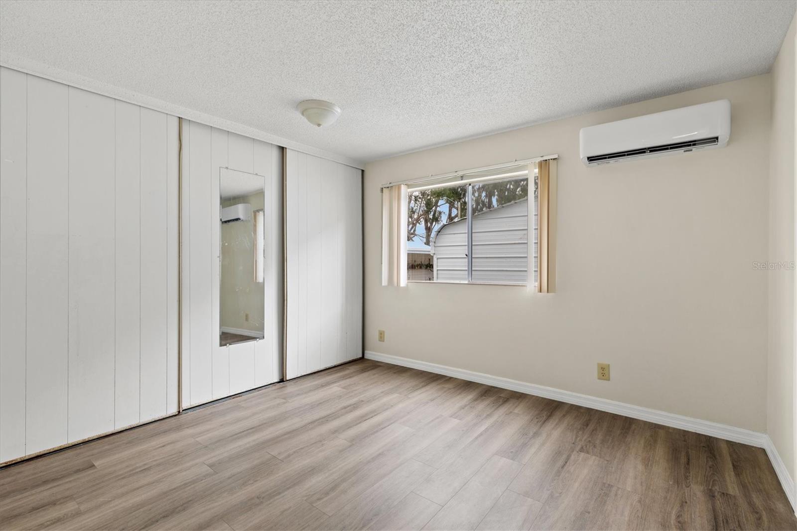 SUNNY SHORES TRAILER COMMUNITY - Residential