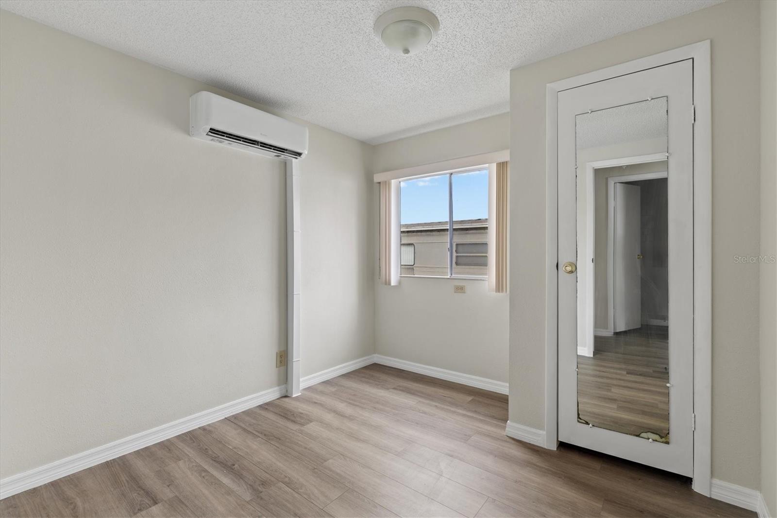 SUNNY SHORES TRAILER COMMUNITY - Residential