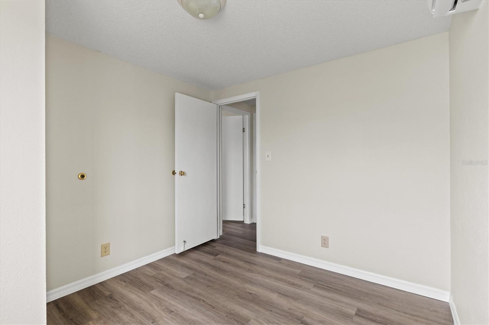 SUNNY SHORES TRAILER COMMUNITY - Residential