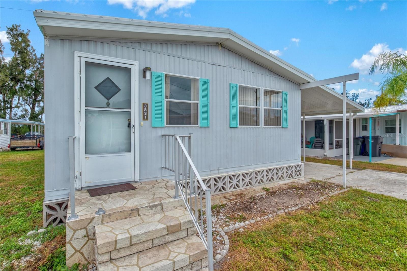 SUNNY SHORES TRAILER COMMUNITY - Residential