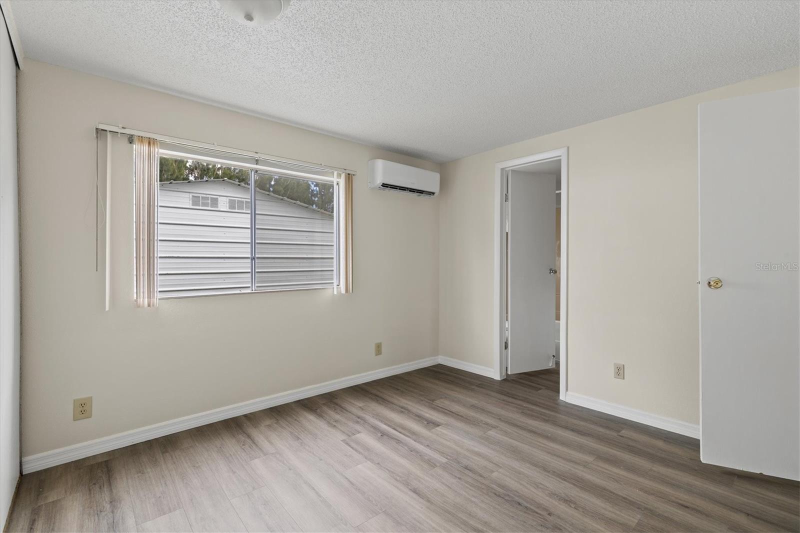 SUNNY SHORES TRAILER COMMUNITY - Residential