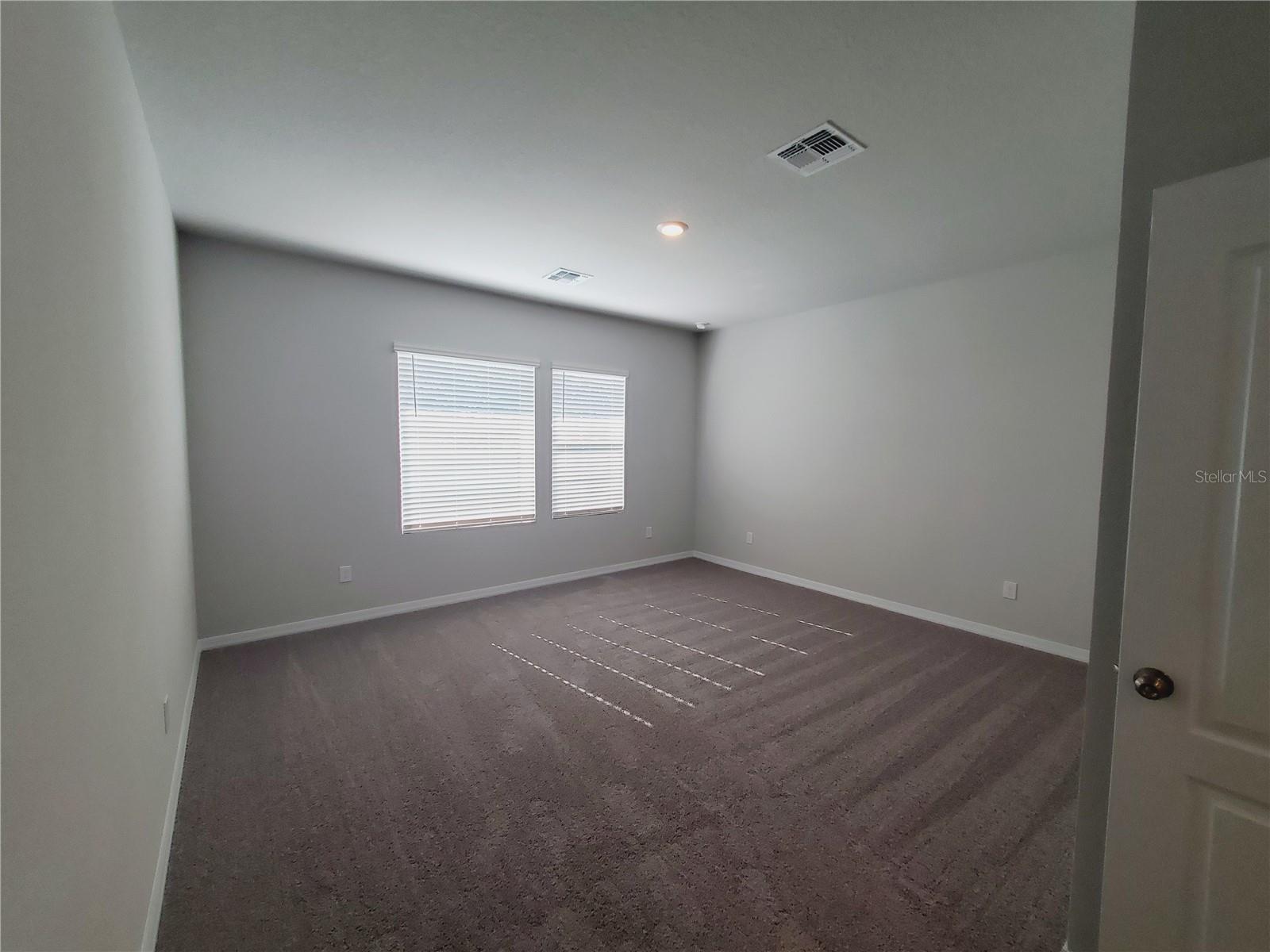 LAKE MDW LNDG - Residential Lease