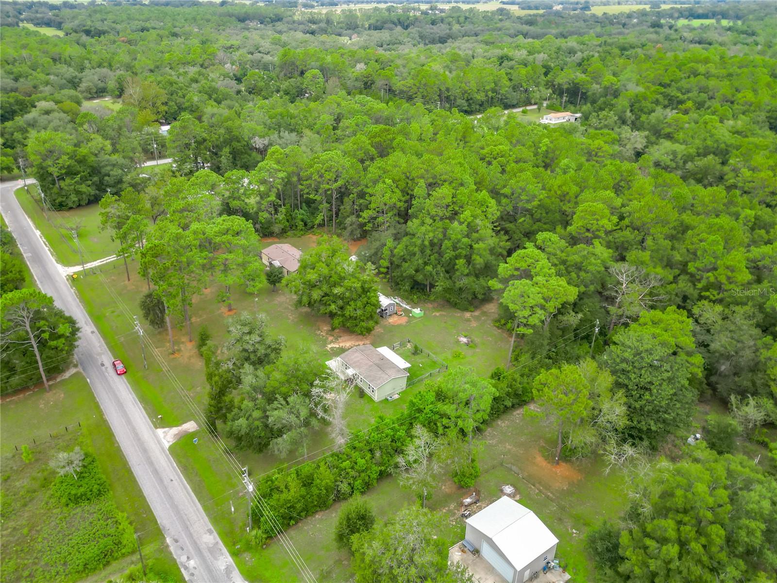LAKE TROPICANA RANCHETTES - Residential