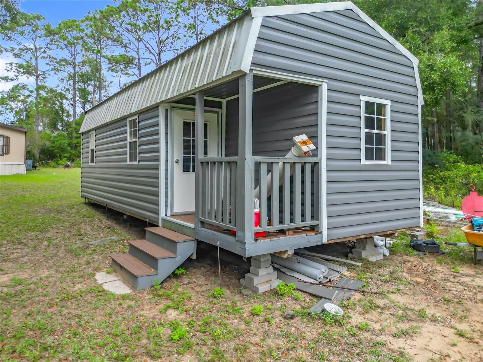 LAKE TROPICANA RANCHETTES - Residential