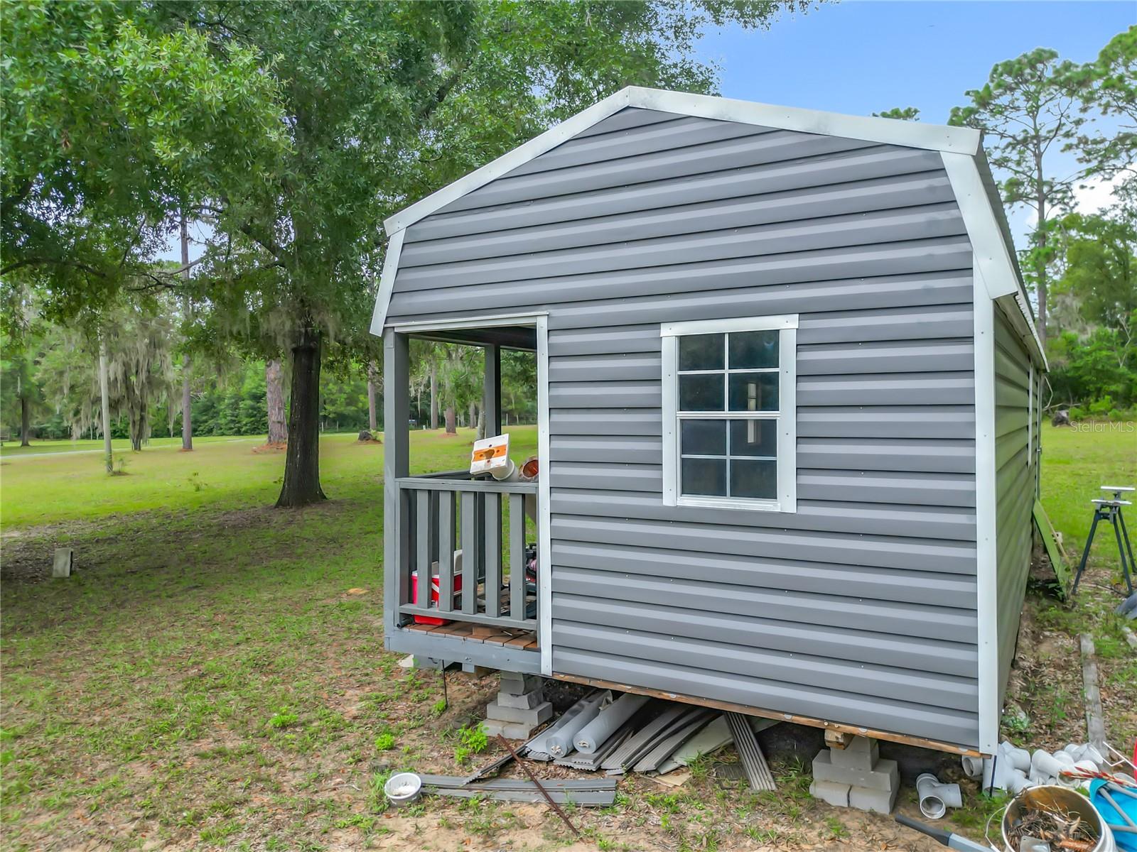 LAKE TROPICANA RANCHETTES - Residential