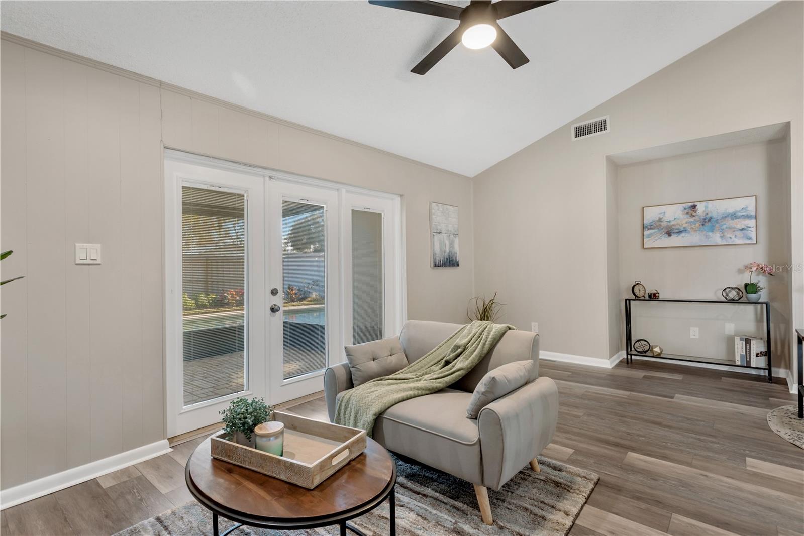 SOUTHWOOD HILLS UNIT 14 - Residential