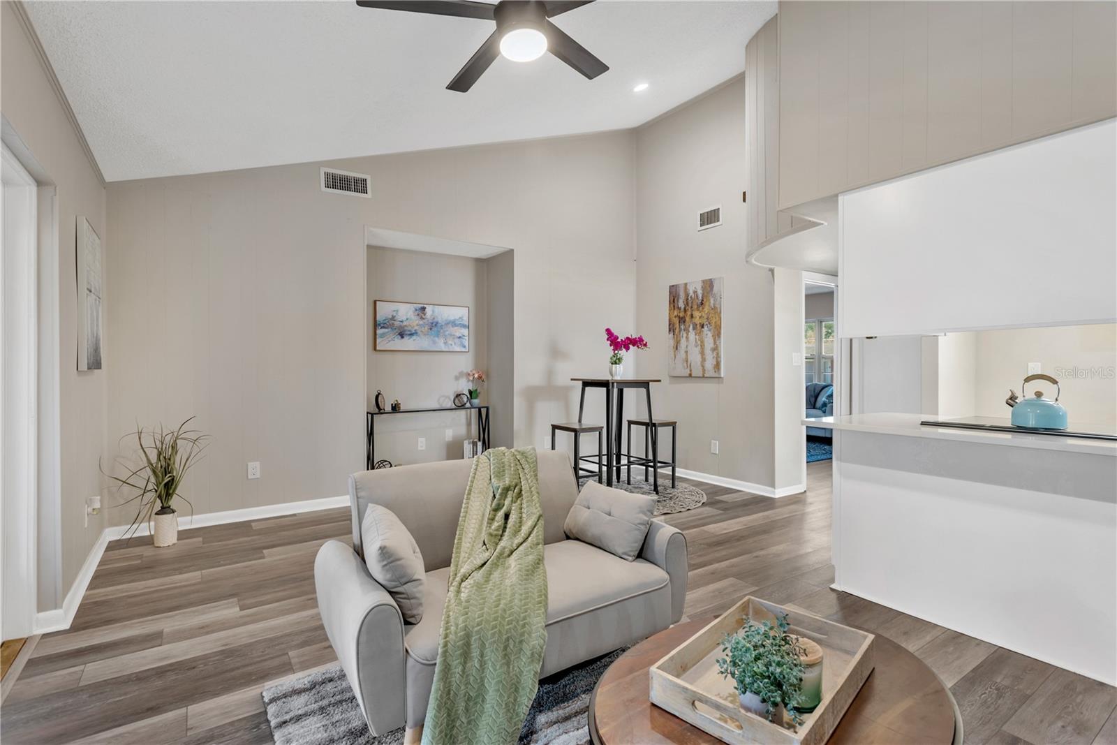 SOUTHWOOD HILLS UNIT 14 - Residential