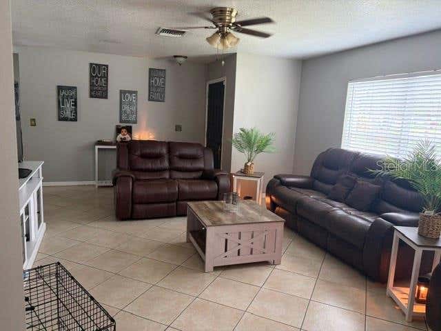 Photo of 914 Nicholson St, Clearwater, FL 33755 (MLS # TB8541360)
