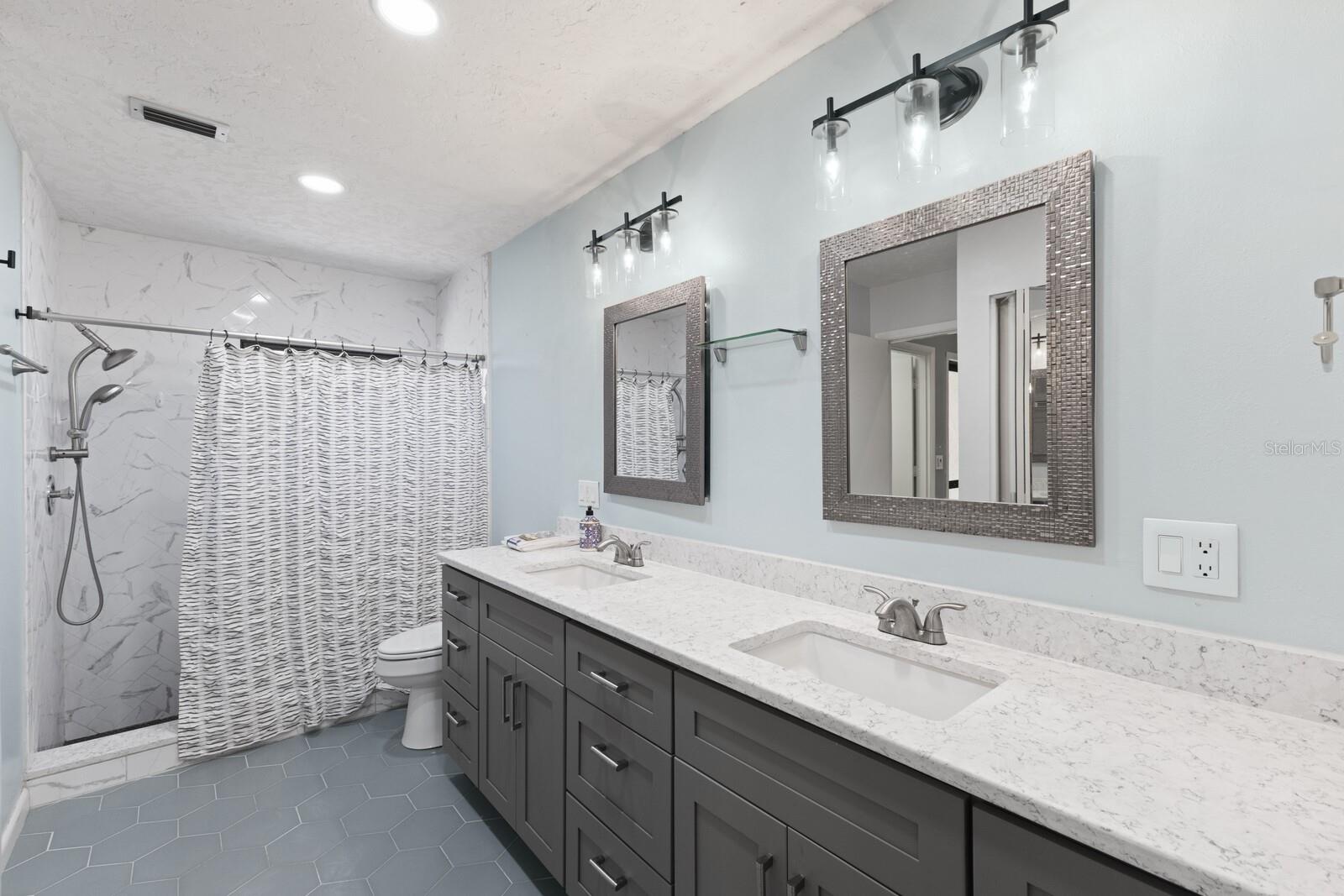 UNIT 21 HUNTINGWOOD - Residential Lease