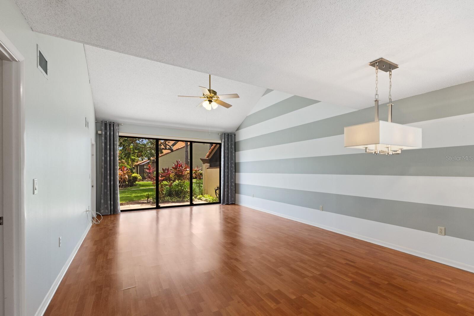 UNIT 21 HUNTINGWOOD - Residential Lease