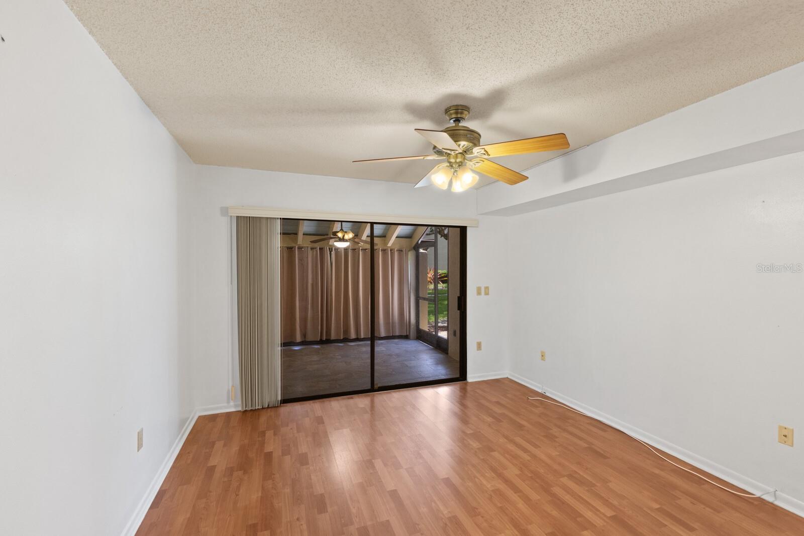 UNIT 21 HUNTINGWOOD - Residential Lease