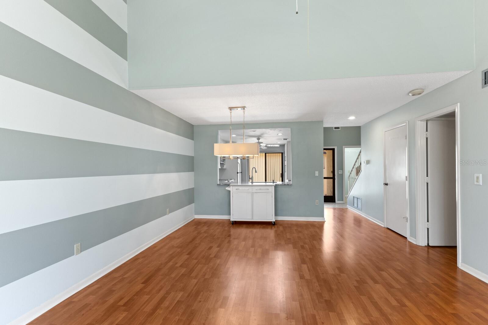 UNIT 21 HUNTINGWOOD - Residential Lease