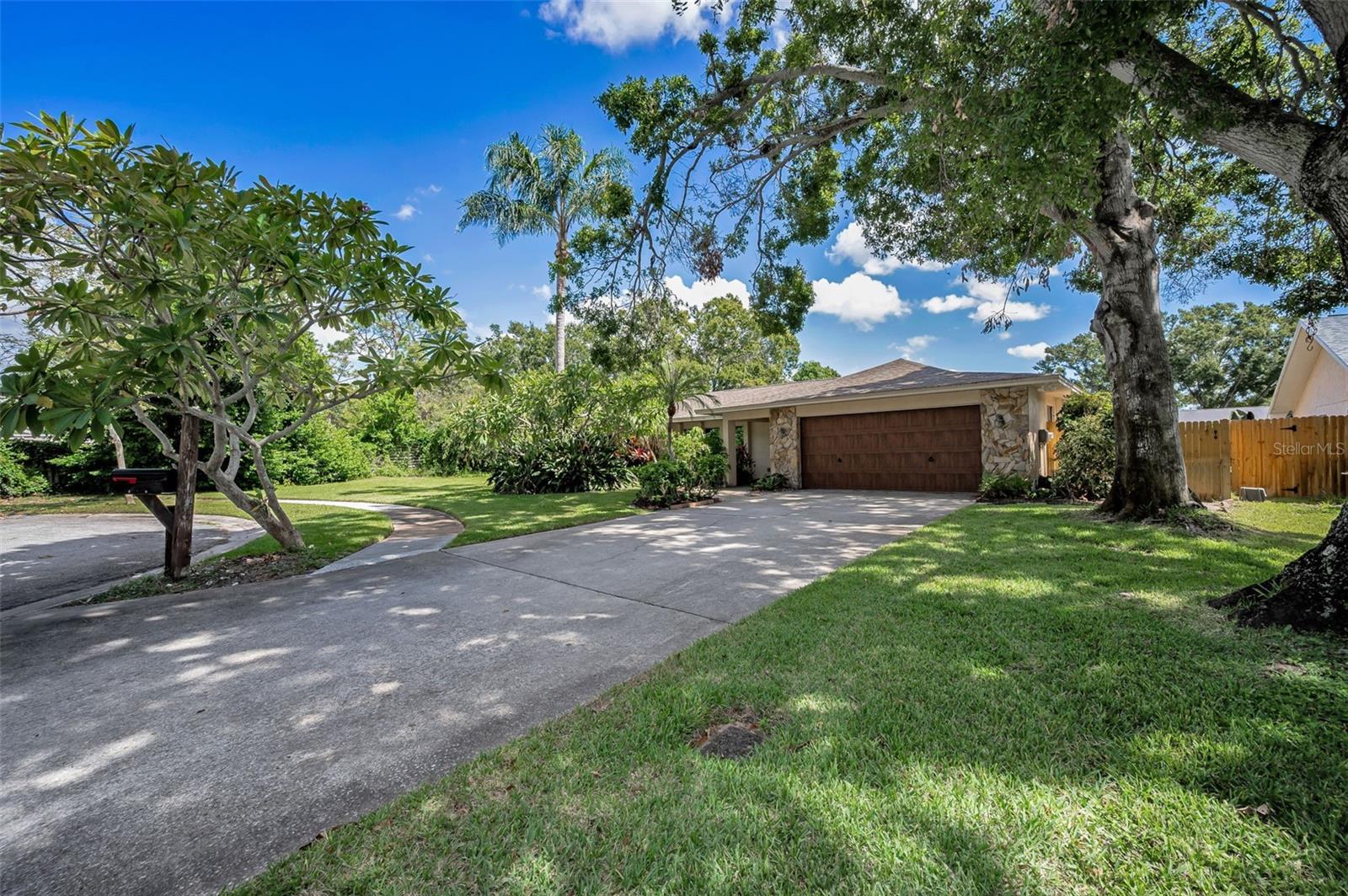 PINE VALLEY - Residential