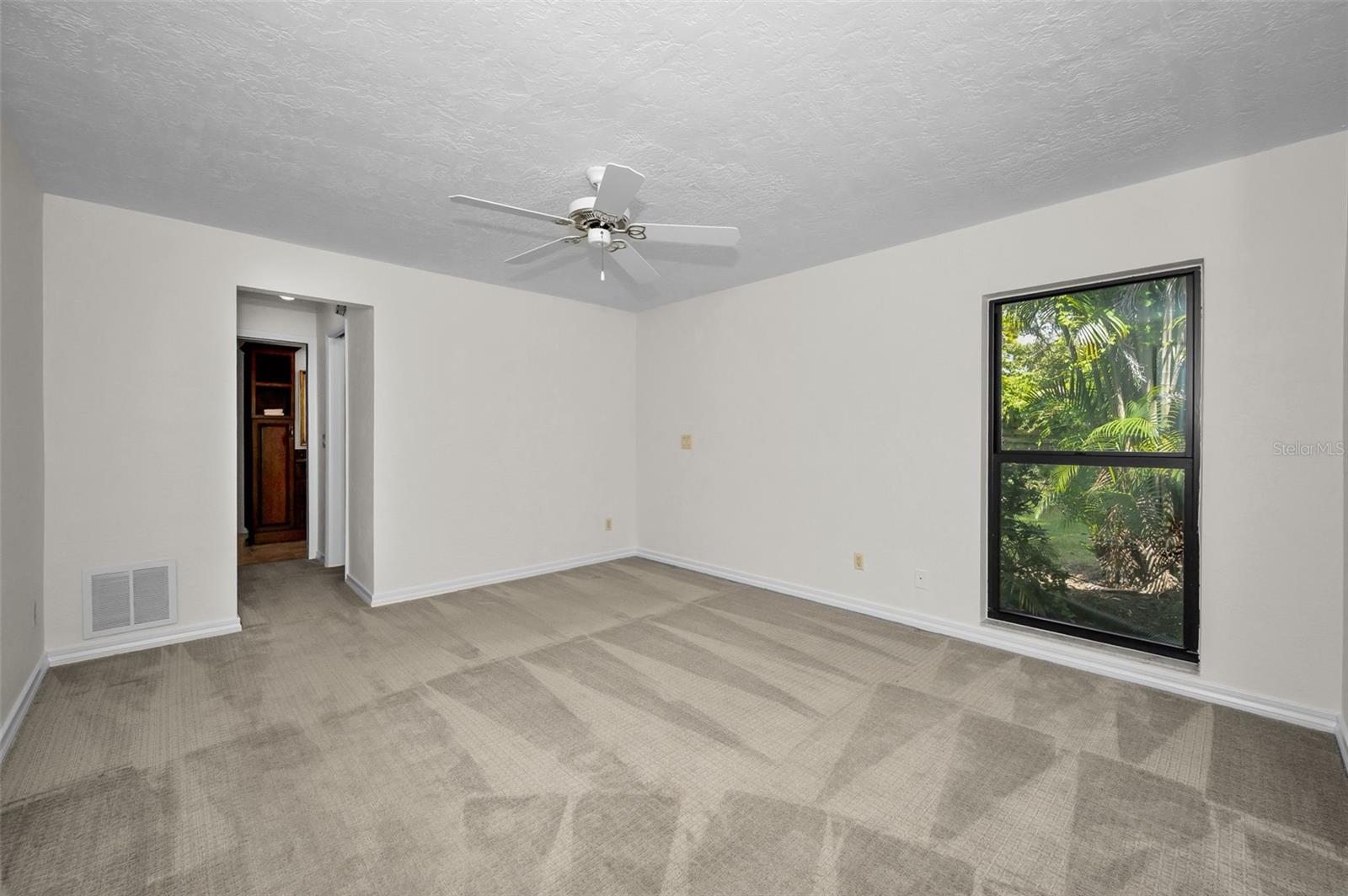 PINE VALLEY - Residential