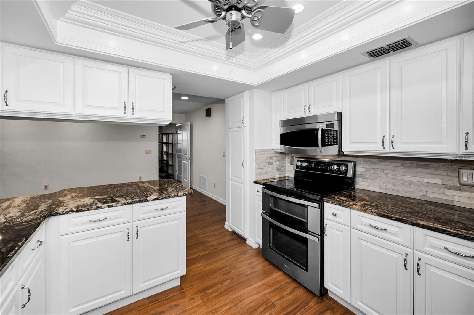 PINE VALLEY - Residential