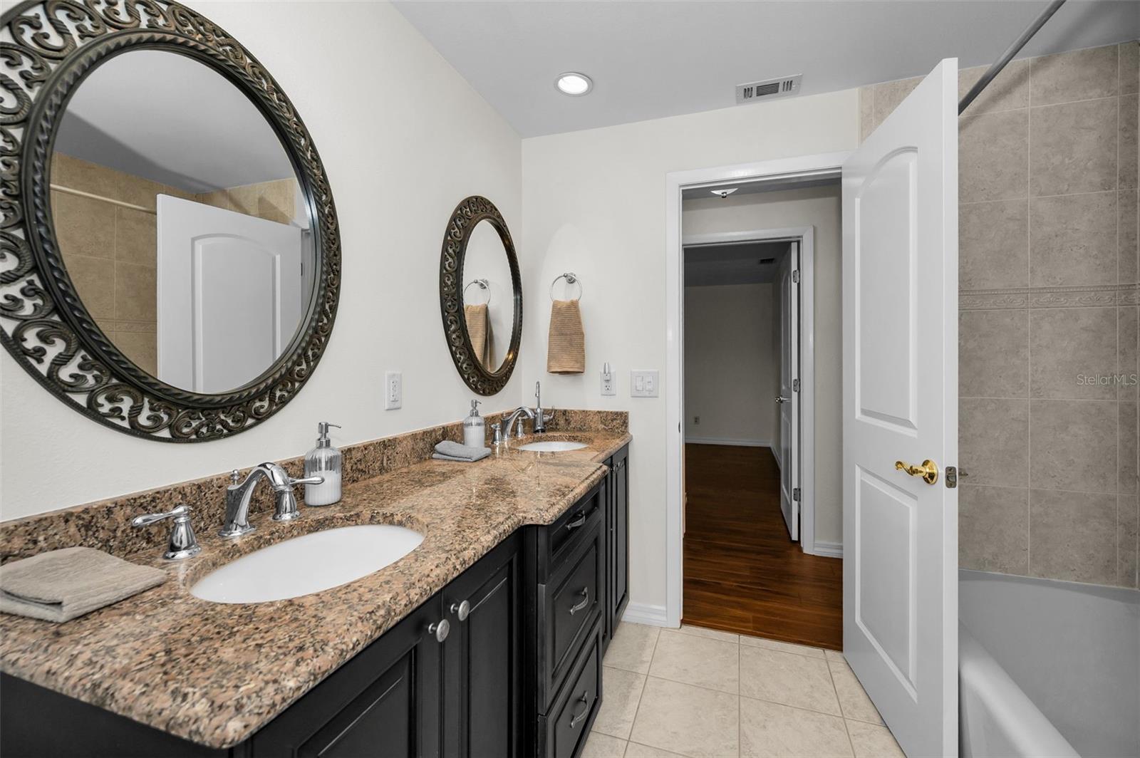 PINE VALLEY - Residential