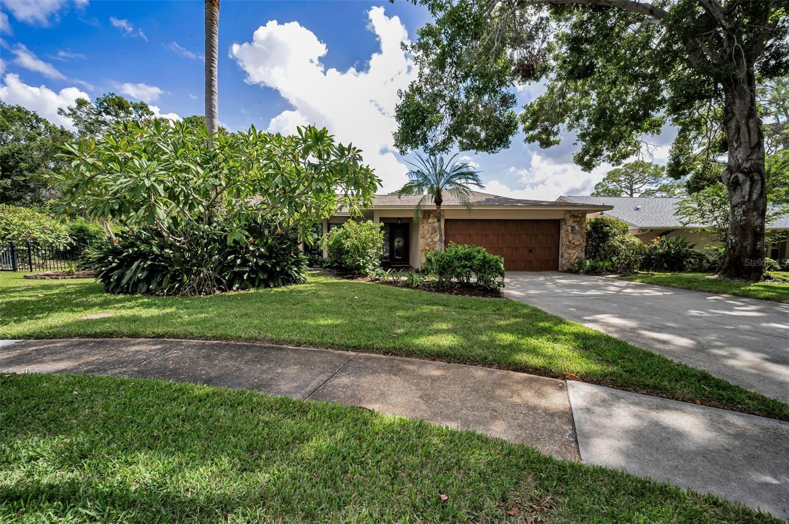 PINE VALLEY - Residential