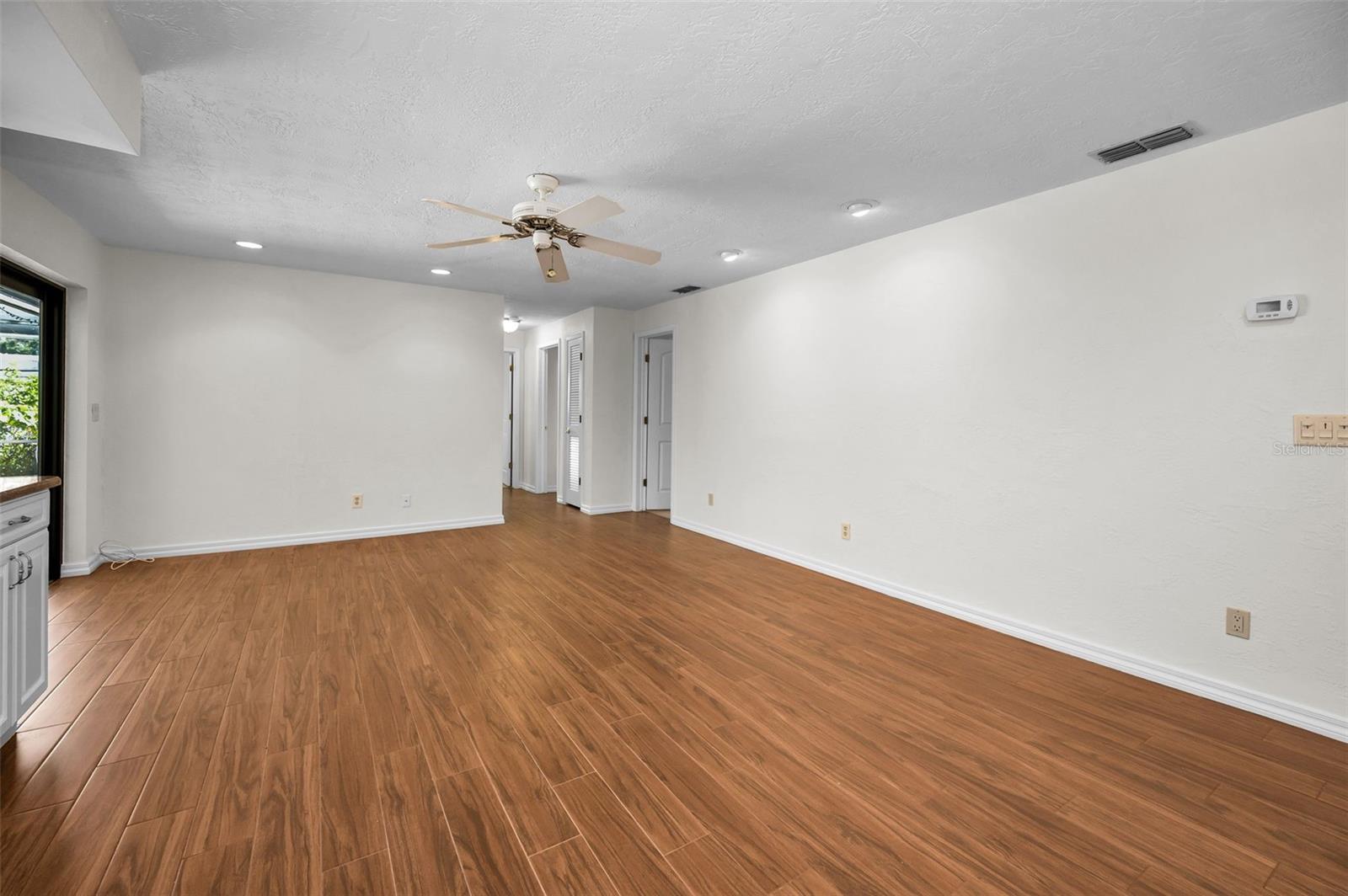 PINE VALLEY - Residential