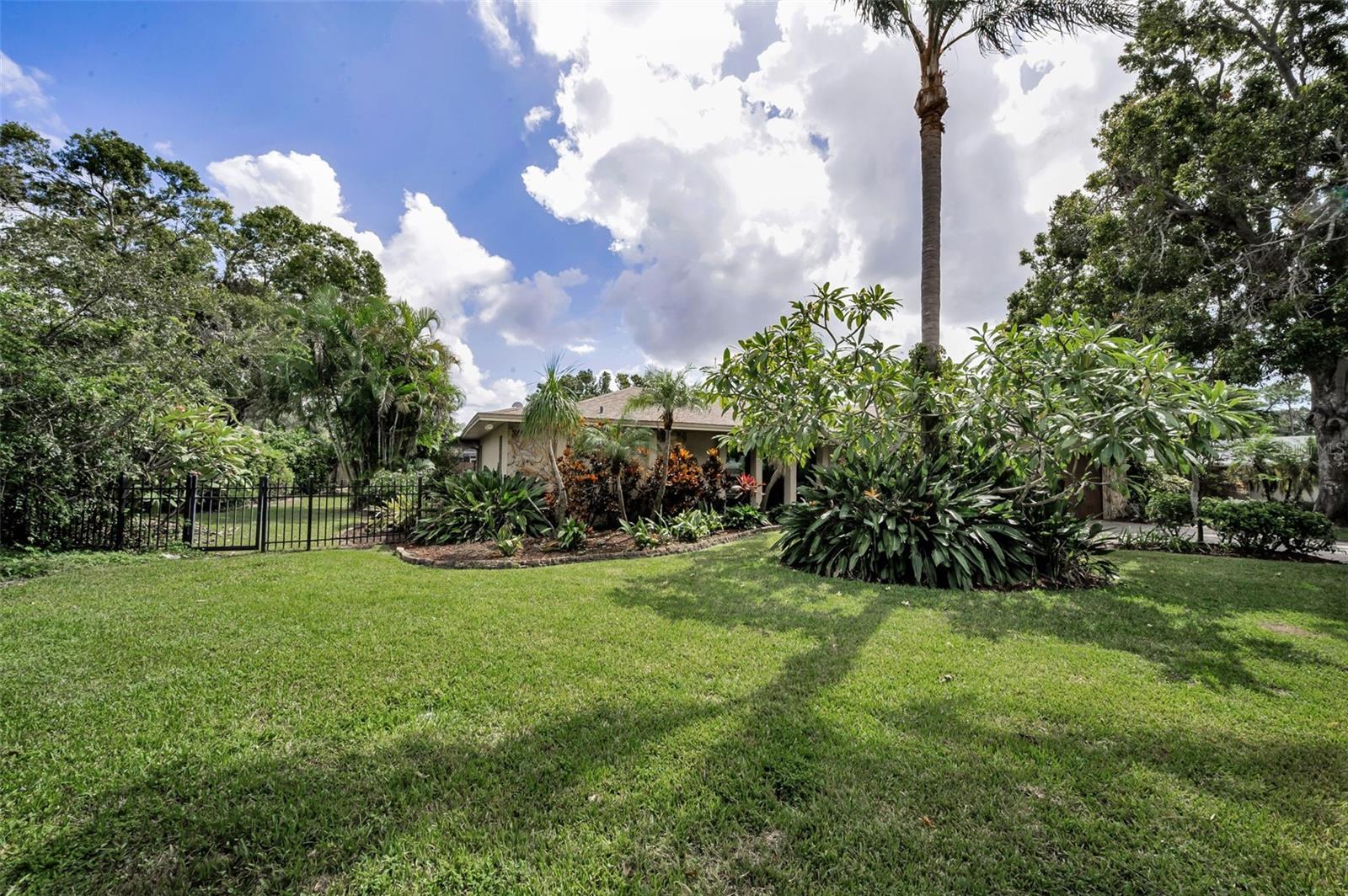 PINE VALLEY - Residential