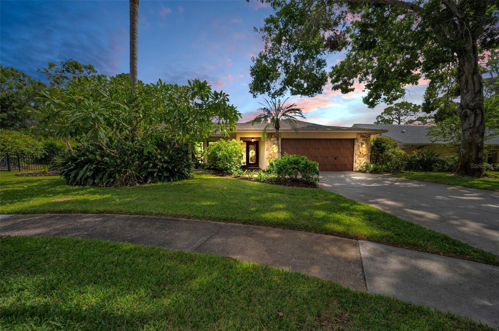 PINE VALLEY - Residential