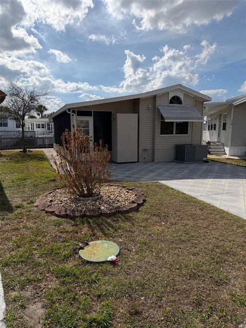 Photo of 9000 Us Hwy 192 #339, Clermont, FL 34714 (MLS # S5144213)